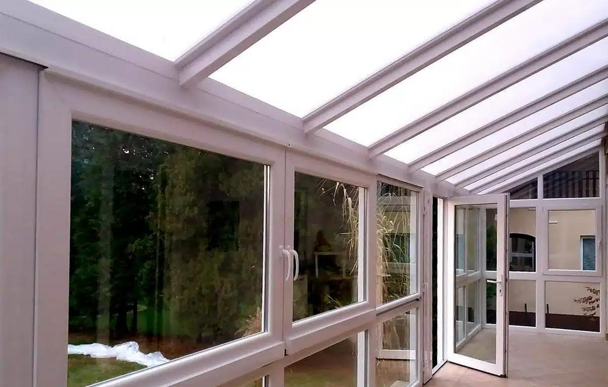 Polikarbonát teraszfedés a Caribi Télikert Kft.-től